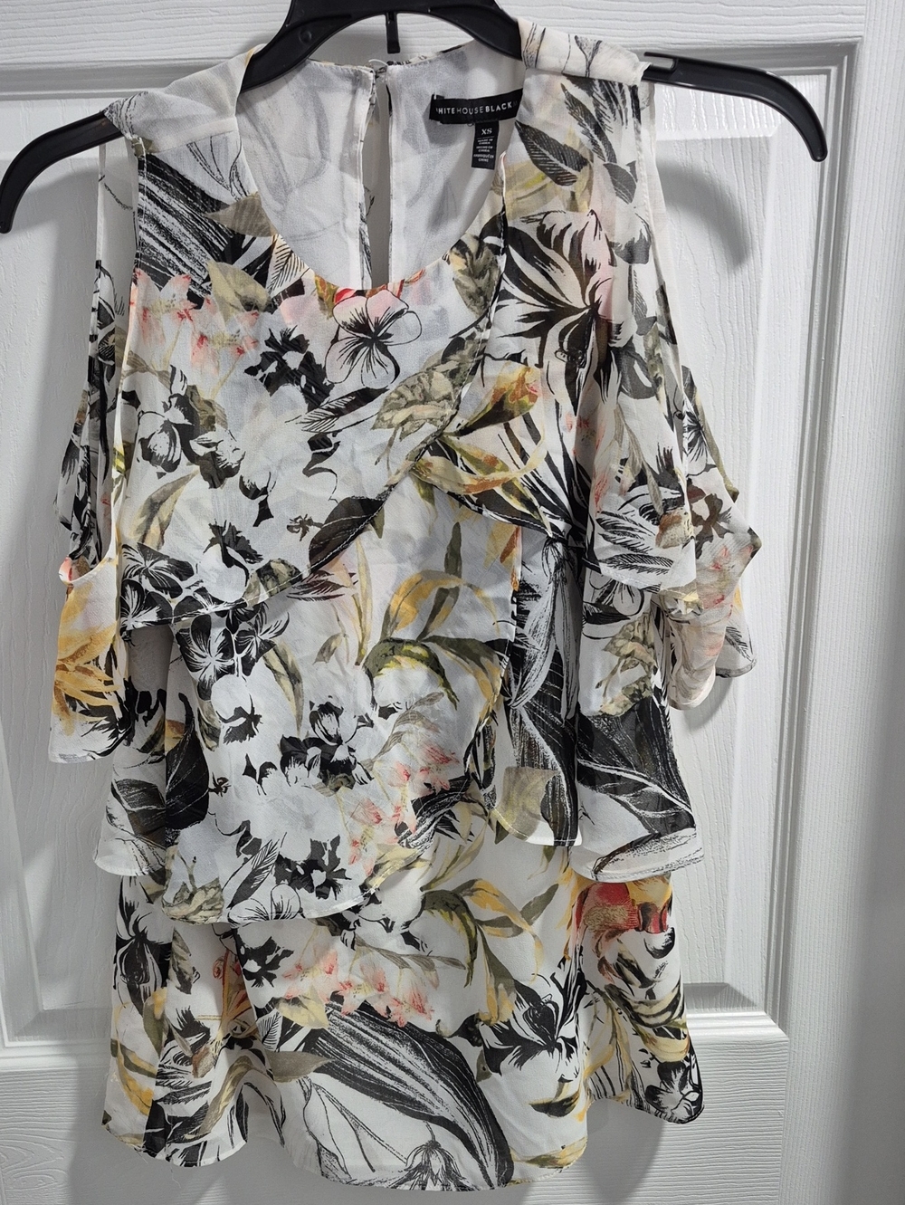 White House Black Market White Floral Ruffle Cold-Shoulder Blouse